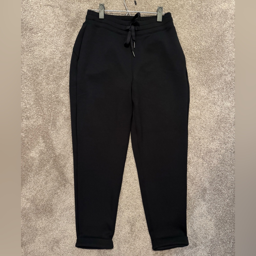 SPANX Women’s Classic Black Joggers